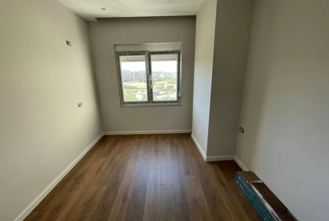 Shtepi ne shitje Apartament ne Tirane, 1+1, Mobilimi Bosh, pa mobiluar, Pagesa 95,000  Euro.