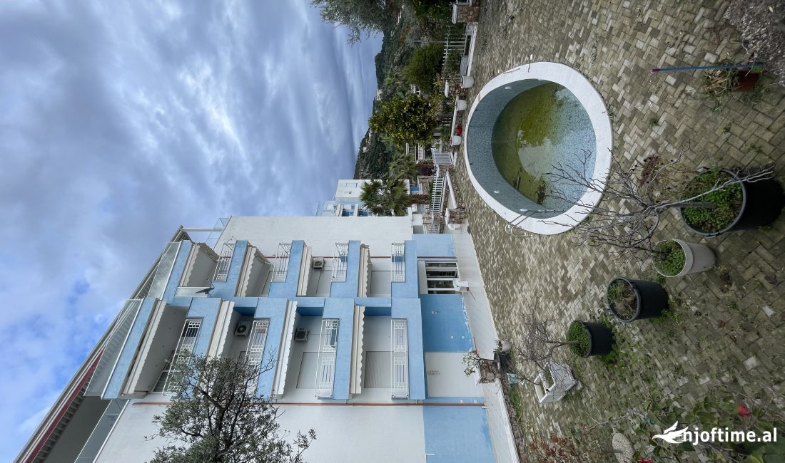 Shtepi ne shitje Apartament ne Himare, 1+1, Mobilimi E mobiluar, Pagesa 135,000  Euro.