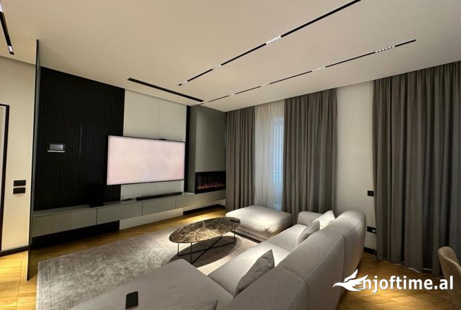 Shtepi ne shitje Apartament ne Tirane, 2+1, Mobilimi E mobiluar, Pagesa 450,000  Euro.