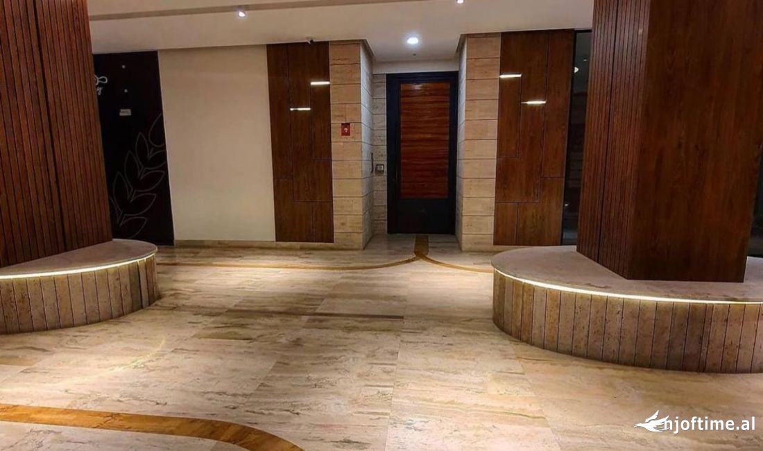 Jepet me qera ambient biznesi tek Quartum Residence ,Rruga Jordan Misja