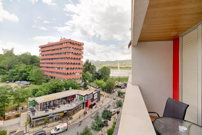 Appartamento in vendita a Tirana 3+1, Arredato