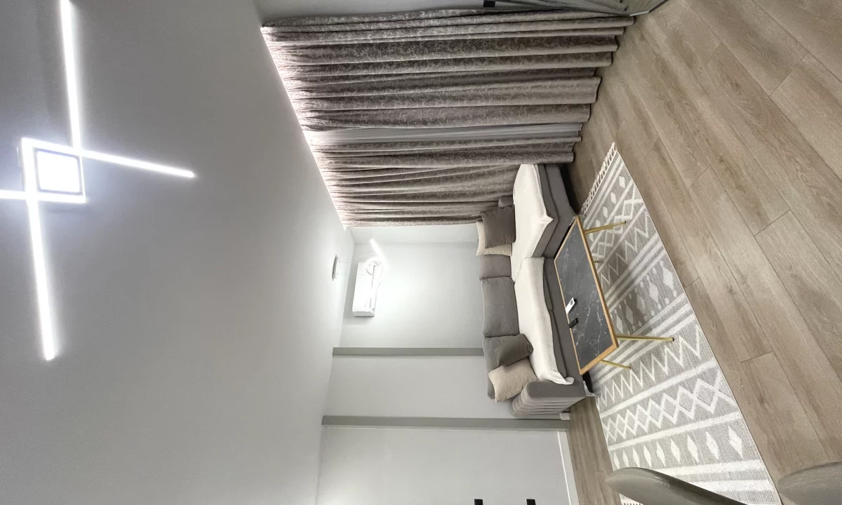 Appartamento in vendita a Tirana 2+1, Arredato