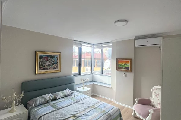 Shtepi me qera Apartament ne Tirane, 2+1, Mobilimi E mobiluar, Pagesa 1,500  Euro.