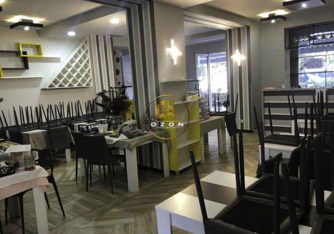 Ambiente Commerciale in Affitto 2+1 a Tirana - 1,300 Euro