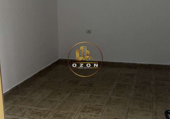 Business Property for Rent 1+1 in Tirana - 150 Euro