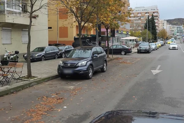 Business Property in Sale 1+1 in Tirana - 37,700 Euro