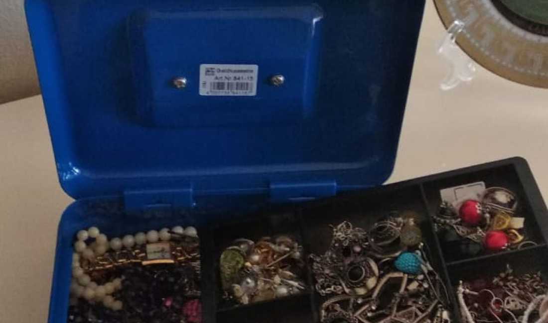 Shitet kuti per bizhuteri