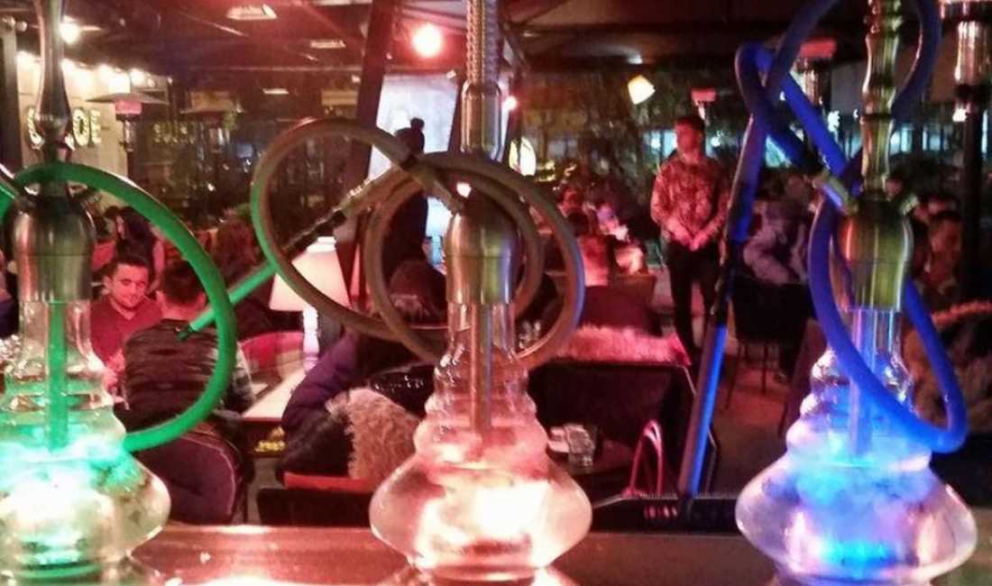 Njoftime Pune ne Tirane, Profesioni •kamariere femër, •banakier. , , Pagesa Me Marreveshje.