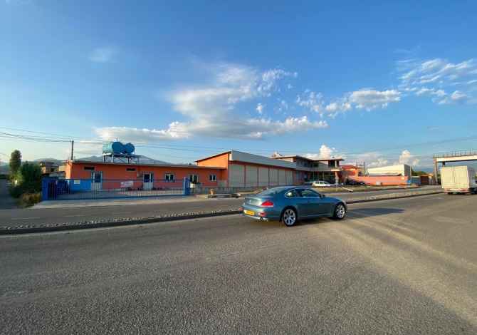 Ambiente Commerciale in Vendita a Elbasan - 600,000 Euro