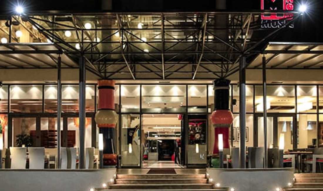 Njoftime Pune ne Tirane, Profesioni Kameriere (F)  , , Pagesa 50,000  Leke.