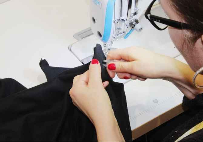 Njoftime Pune per Punetore rrobaqepesie, makinerie, ndihmese ne Tirane