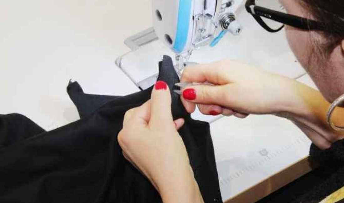 Njoftime Pune ne Tirane, Profesioni Punetore rrobaqepesie, makinerie, ndihmese , , Pagesa Me Marreveshje.