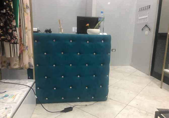 💥 Shiten pajisjet per kompletim total per butik bashke me veshje te reja!💥 