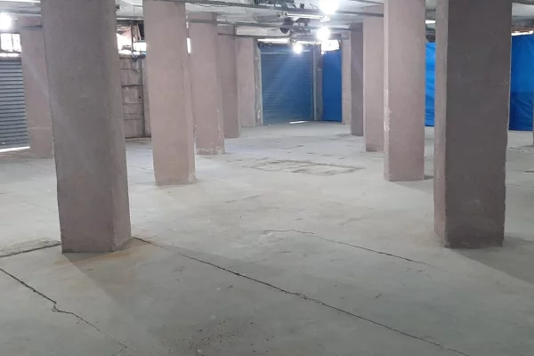 Shkoder, jepen me qera ambjente biznesi per Magazina