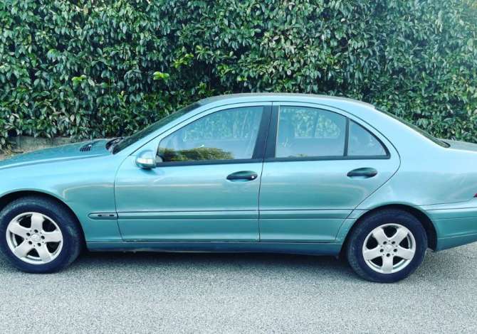 Noleggio Auto a Tirana - 30 Euro