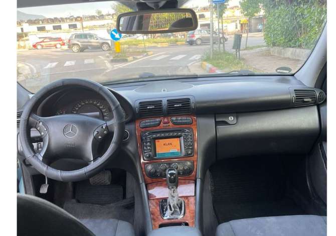 Noleggio Auto a Tirana - 30 Euro