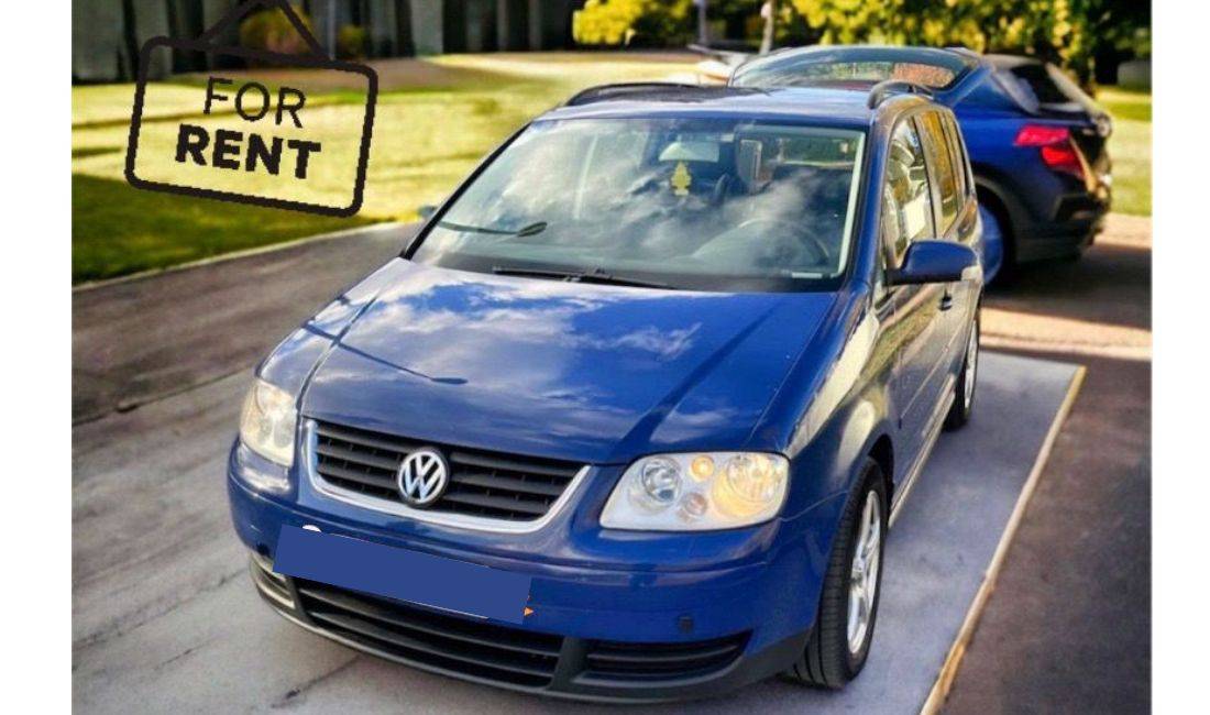 Jepet makine Volkswagen Touran me qera ditore duke filluar nga 35 euro 