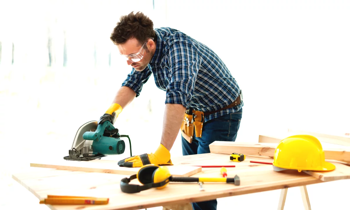 Njoftime Pune ne Tirane, Profesioni Marangoz / Montator mobilerie , Me eksperience, Pagesa Me Marreveshje.