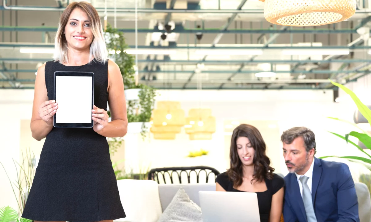 Njoftime Pune ne Tirane, Profesioni Prezantuese Showroom-i , Fillestar/Pak eksperience, Pagesa Me Marreveshje.