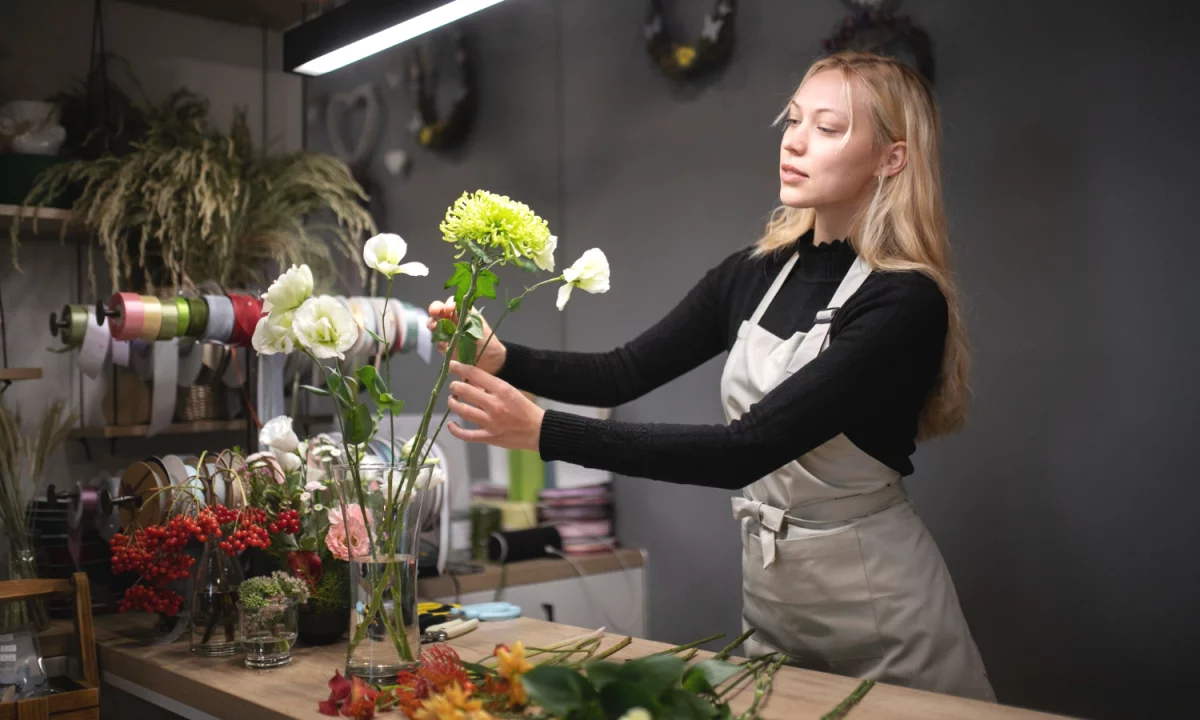 Njoftime Pune ne Tirane, Profesioni Punonjës/e Lulesh , Fillestar/Pak eksperience, Pagesa Me Marreveshje.