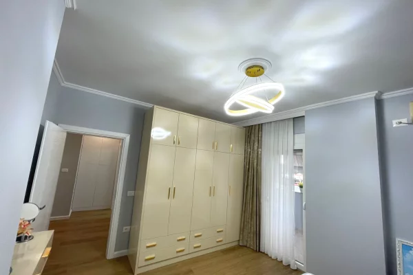 Shtepi me qera Apartament ne Tirane, 2+1, Mobilimi E mobiluar, Pagesa 97,000  Leke.
