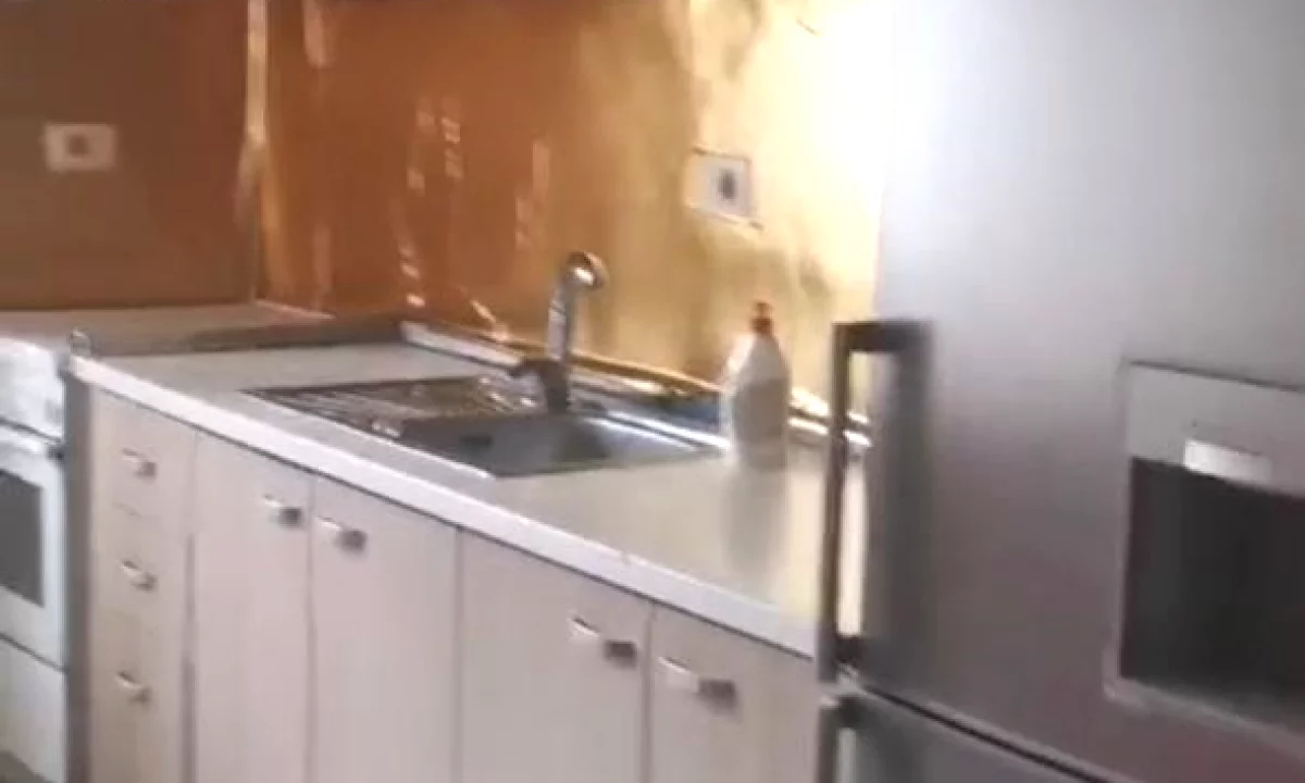 Shtepi me qera Apartament ne Tirane, 2+1, Mobilimi E mobiluar, Pagesa 45,000  Leke.