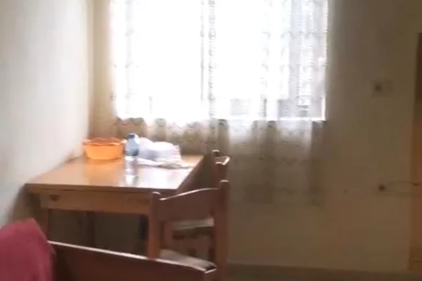 Shtepi me qera Apartament ne Tirane, 2+1, Mobilimi E mobiluar, Pagesa 45,000  Leke.