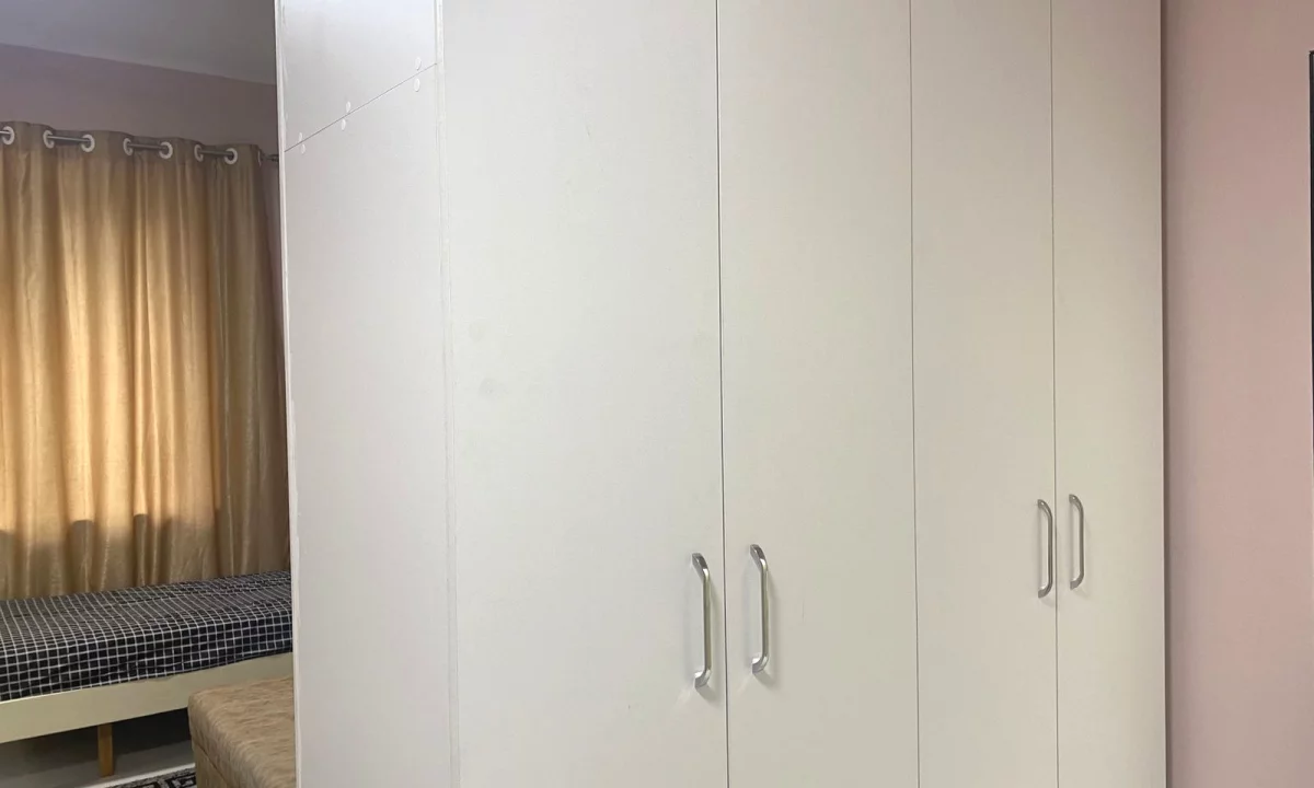 Shtepi me qera Apartament ne Tirane, 1+1, Mobilimi E mobiluar, Pagesa 30,000  Leke.