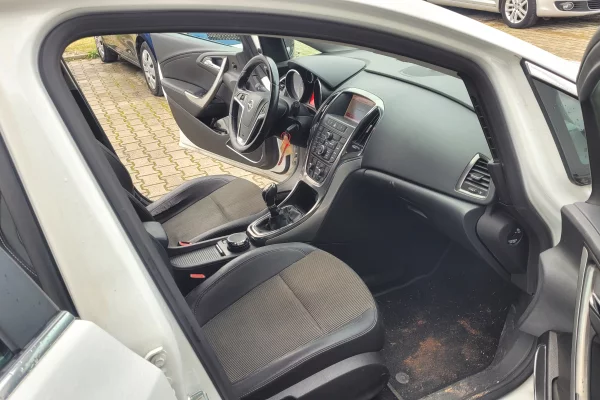 Opel Astra 1.7 cdti 
