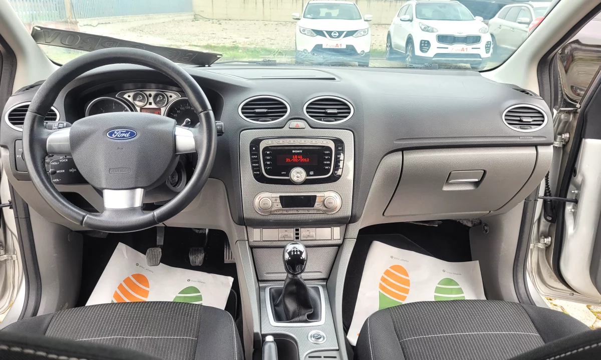 Auto in Vendita a Tirana, Ford, 2010 Diesel,Kambio Manual Pagamento 3,200  Euro.