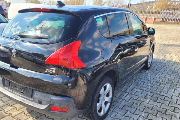 Auto in Vendita a Tirana, Peugeot, 2013 Diesel,Kambio Automatik Pagamento 4,500  Euro.