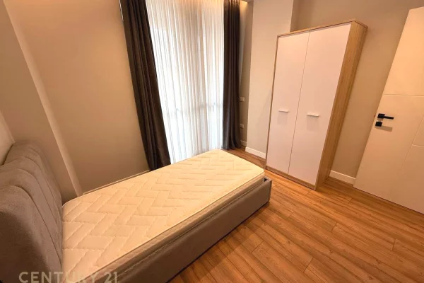 Shtepi me qera Apartament ne Tirane, 3+1, Mobilimi E mobiluar, Pagesa 900  Euro.