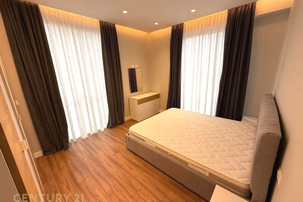 Shtepi me qera Apartament ne Tirane, 3+1, Mobilimi E mobiluar, Pagesa 900  Euro.