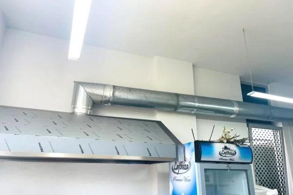 Pajisje biznesi ne shitje ne Tirane - 550,000 Leke