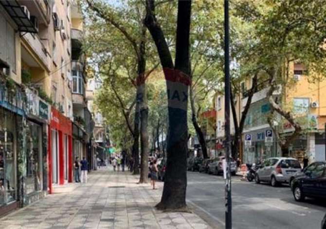 DYQAN PER QIRA TE MYSLYM SHYRI BUZE RRUGE!!