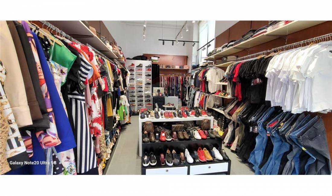 DYQAN PER QIRA TE MYSLYM SHYRI BUZE RRUGE!!