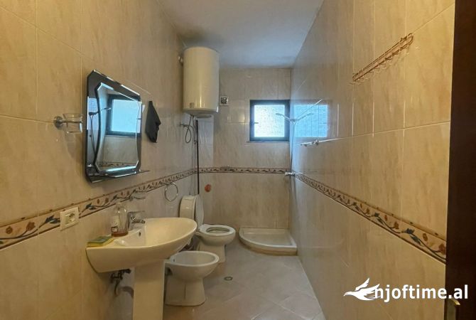 AMBIENT PER ZYRA TE SELVIA