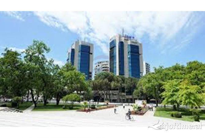 Ambient me qera per zyra te Kullat Binajke