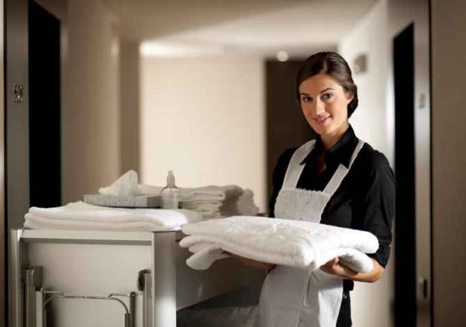 Offerte di lavoro a Valona, Profession Sanitare, Recepsioniste , , Pagamento Trattabile.