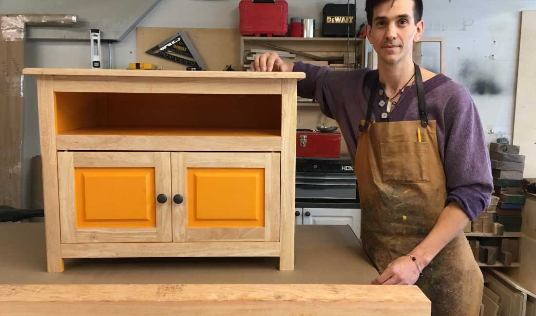 Njoftime Pune ne Tirane, Profesioni  Ndihmes Marangoz , , Pagesa Me Marreveshje.