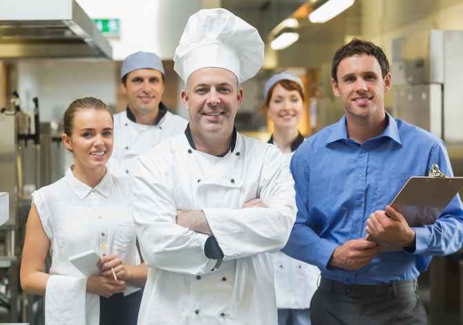 Offerte di lavoro per Krye Kamarier, Kuzhinier a Valona