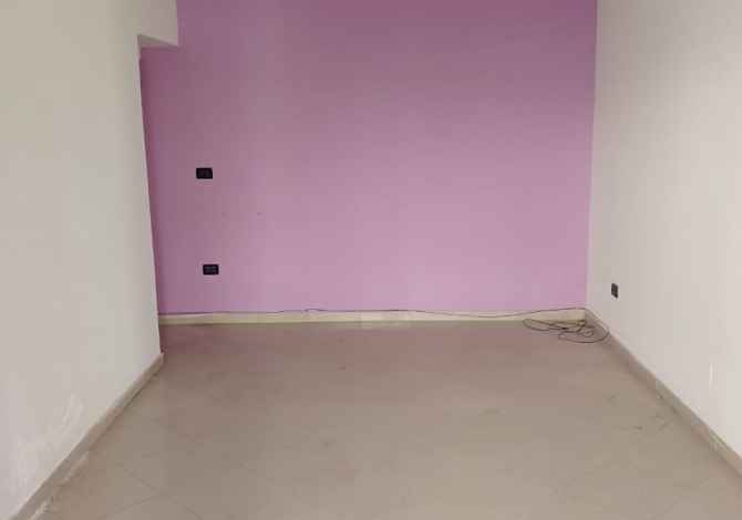 Ambiente Biznesi ne Shitje, Durres 