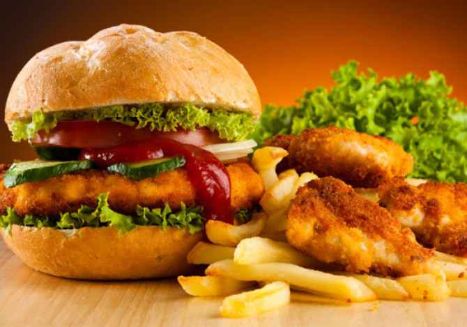 Njoftime Pune per Punetore Fast-Food-i ne Tirane