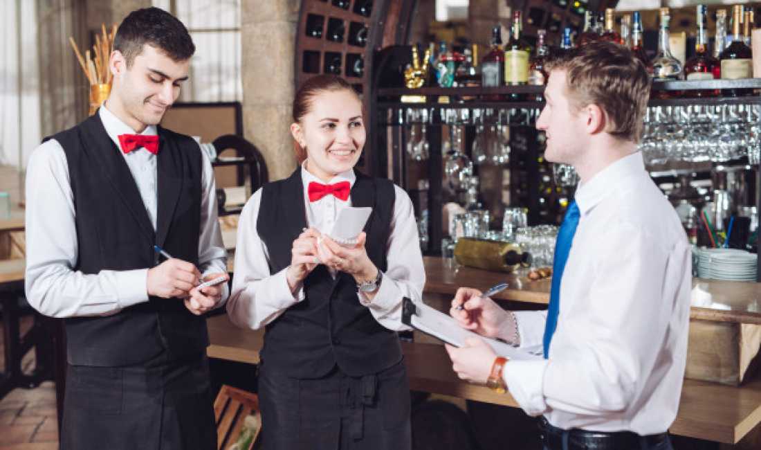 Njoftime Pune ne Tirane, Profesioni Kamarier/e  N/kamarier(e)  Kuzhinier , , Pagesa Me Marreveshje.