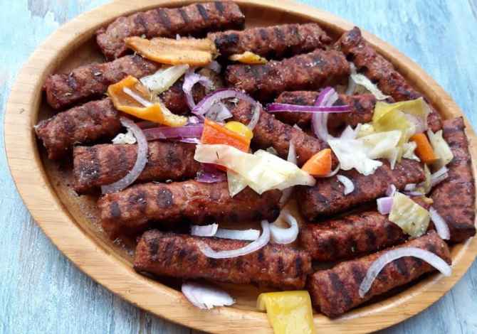 Njoftime Pune ne Tirane, Profesioni Puntor Fast Foodi, Sanitare , , Pagesa Me Marreveshje.