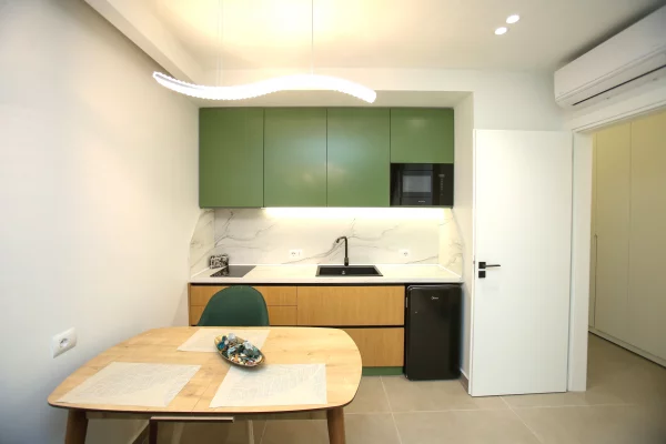 Shtepi me qera Apartament ne Vlore, 1+1, Mobilimi E mobiluar, Pagesa 500  Euro.