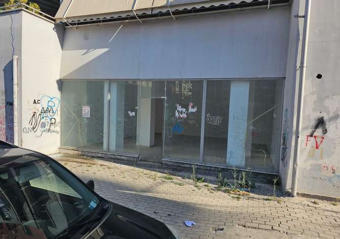Ambient biznesi me qera 3+1 ne Tirane - 600 Euro