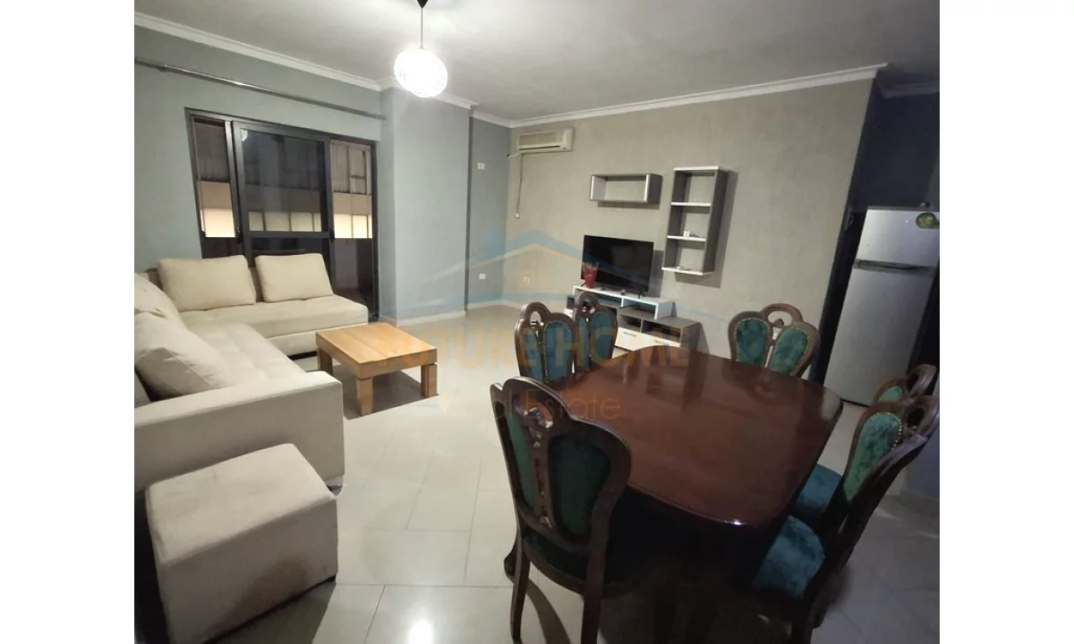 Shtepi me qera Apartament ne Tirane, 2+1, Mobilimi E mobiluar, Pagesa 49,000  Leke.