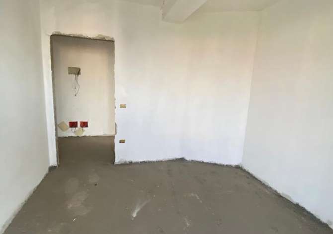Apartment for sale in Tirana 2+1, Emty