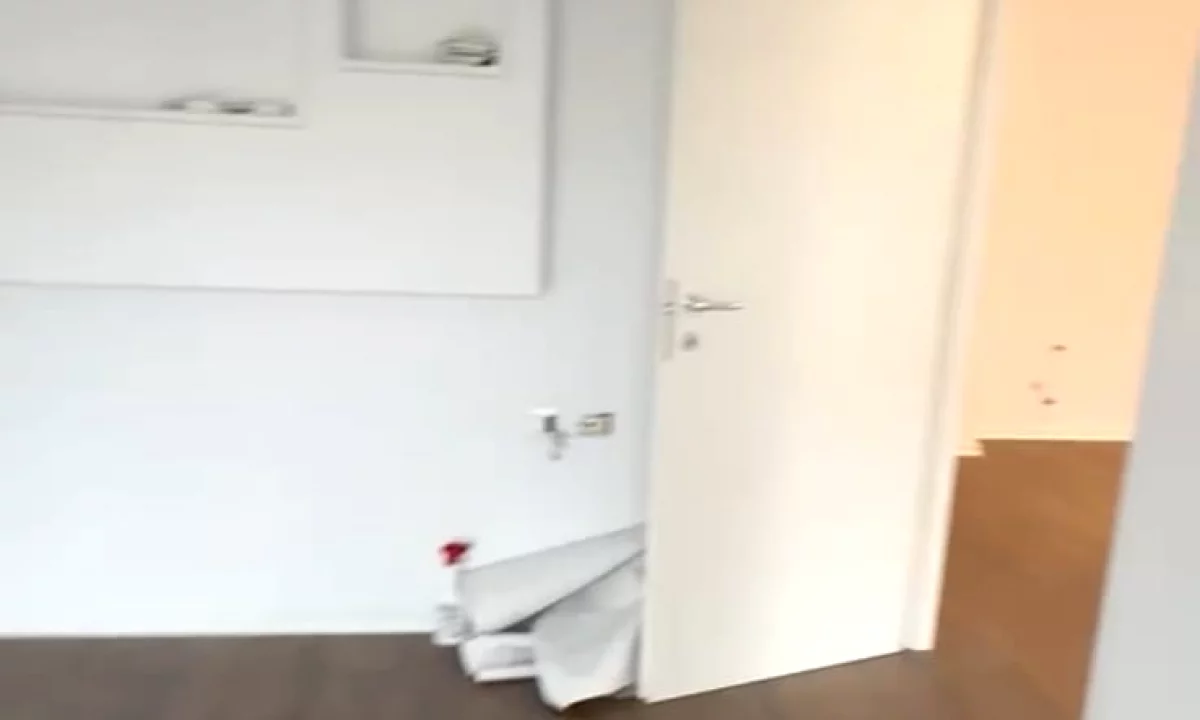 Shtepi me qera Apartament ne Tirane, 2+1, Mobilimi Bosh, pa mobiluar, Pagesa 173,000  Euro.